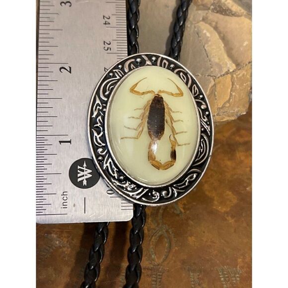 SCORPION BIRTHDAY DAD Silver Lariat Bolo Tie Western GLOW IN DARK LEATHER FATHER - Picture 11 of 14